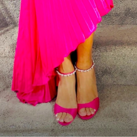 Nina Fuchsia Pearl-Gem Embroidered Heels (9.5M) - Picture 2 of 13